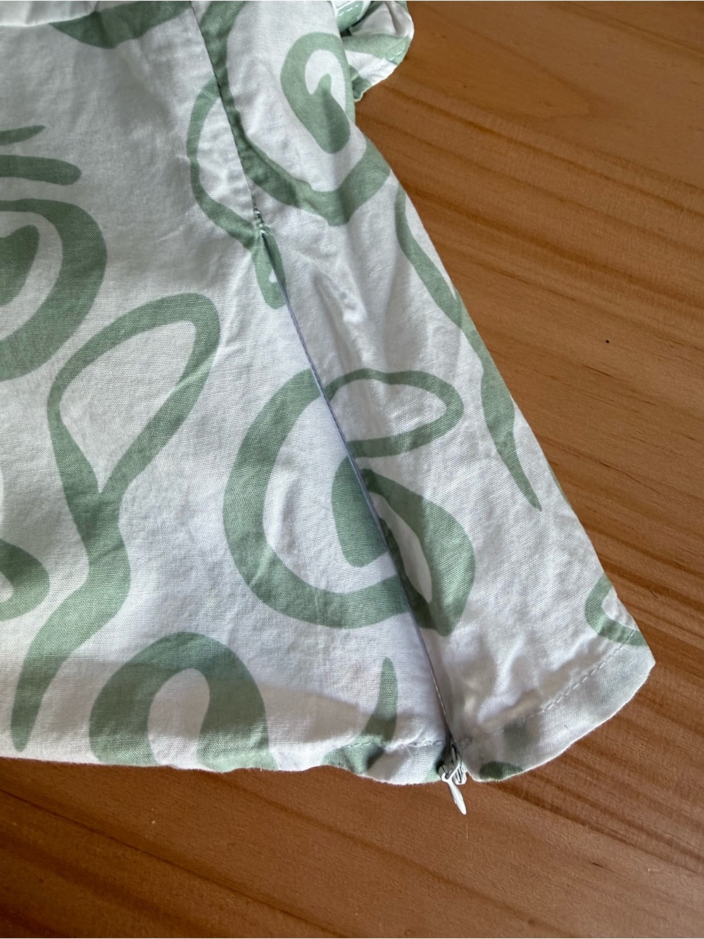 Green Swirl Print Ruffle-Strap Cami - Picture 6 of 8